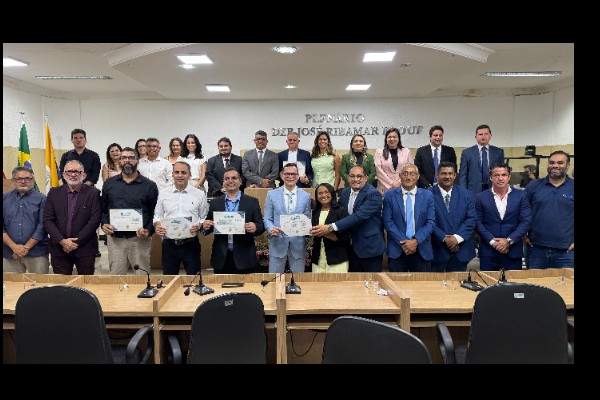 Câmara Municipal de Timon homenageia seis personalidades com o Título de Cidadão Timonense