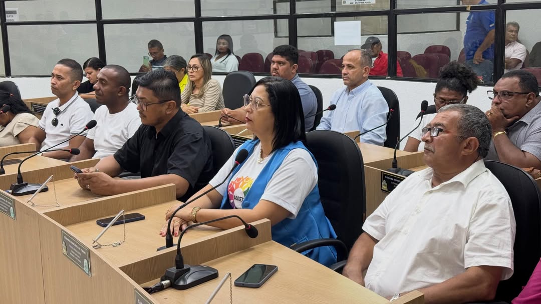 Câmara de Timon homenageia blogueiros e líderes comunitários em reconhecimento aos relevantes s...