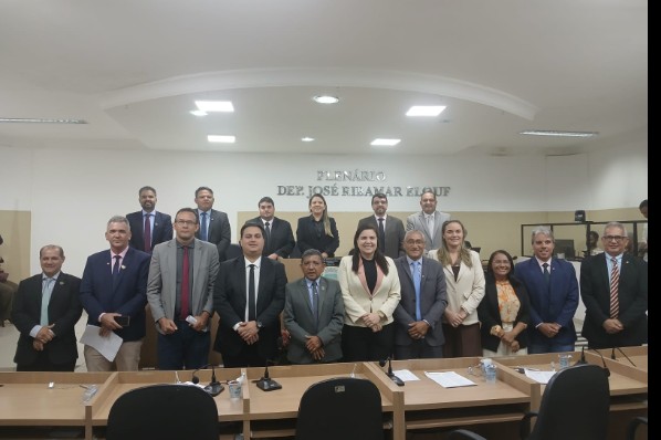 Câmara de Timon aprova projetos voltados à inclusão, cultura e meio ambiente na 2378ª Sessão Or...