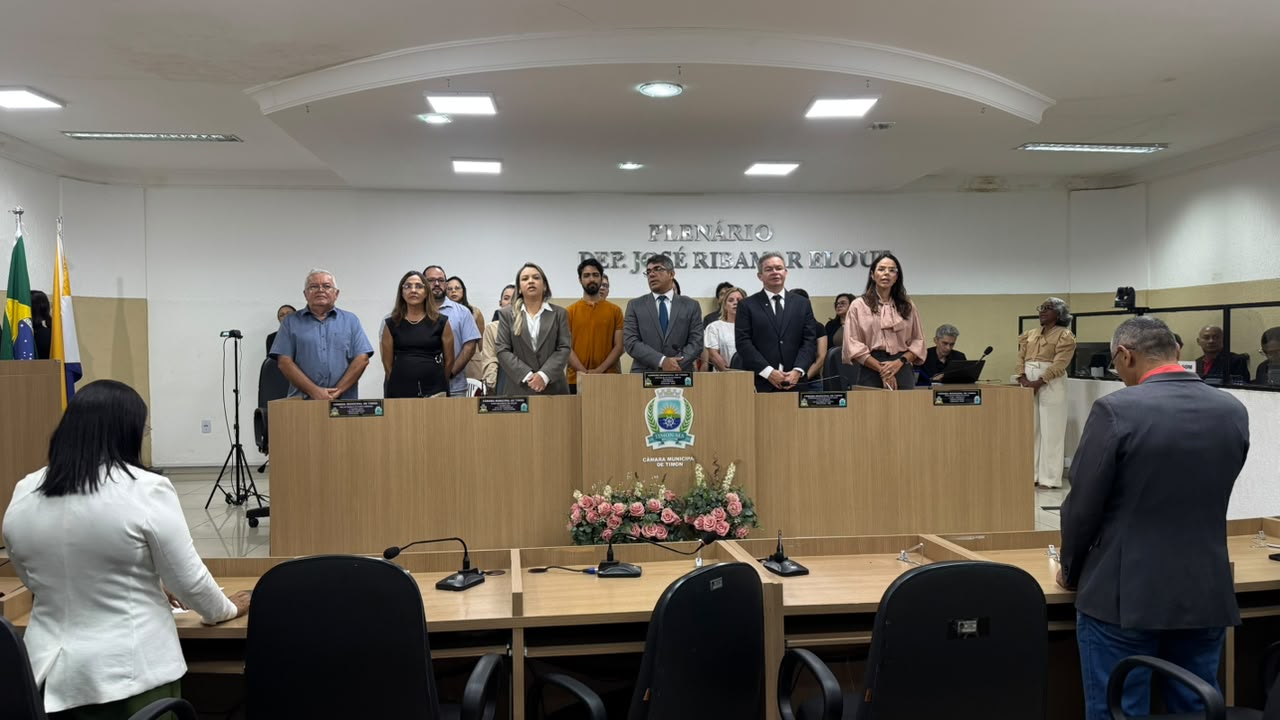Câmara de Timon entrega Título de Cidadã Honorária à médica Marta Vânia Bezerra em noite marcad...