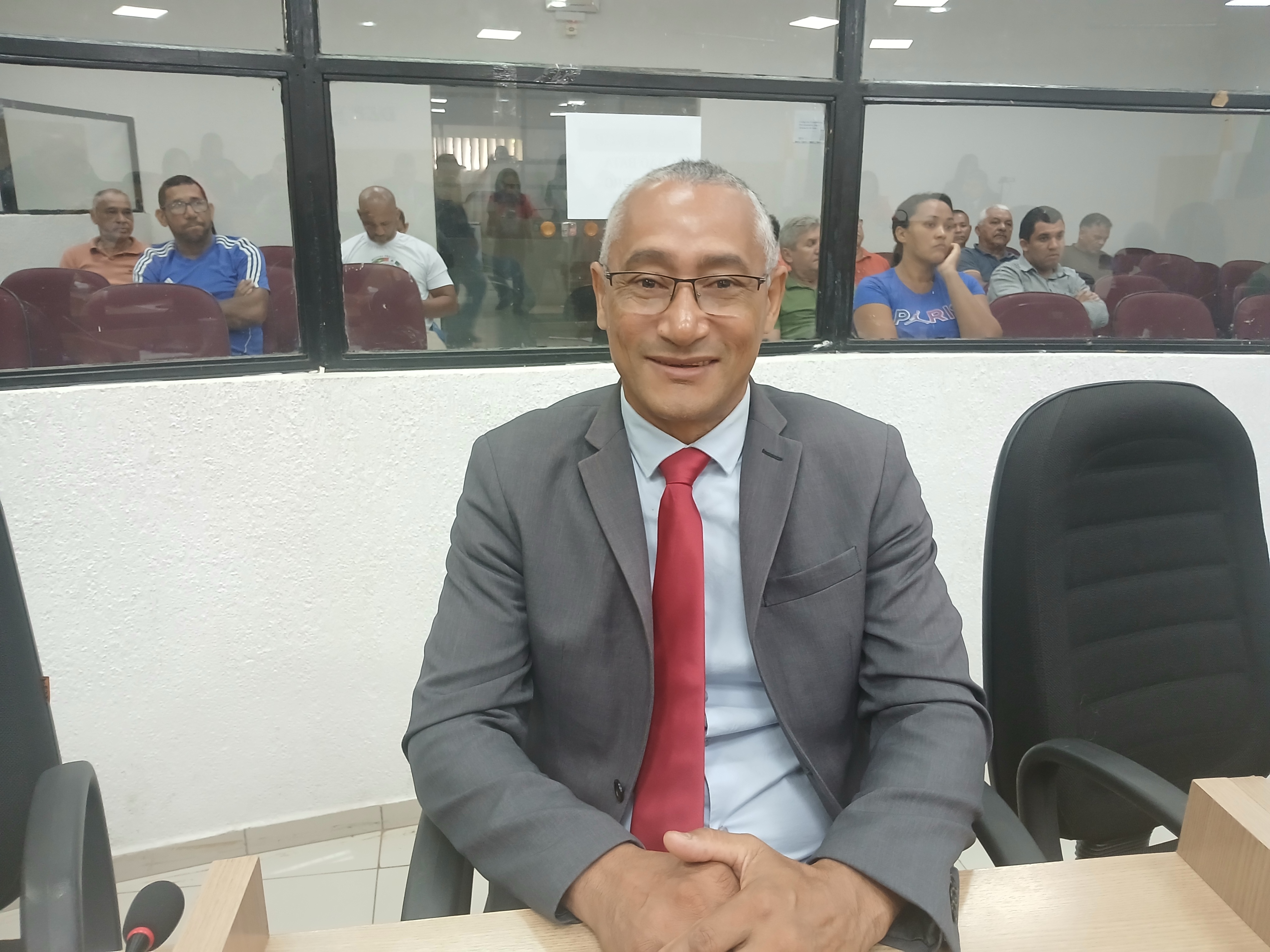 Câmara de Timon aprova Título de Cidadão a ex-vereador e delibera sobre indicações e pedidos de...