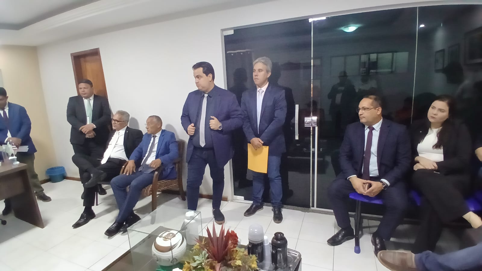 Câmara Municipal de Timon discute intervenções na BR-226 em reunião com o DNIT