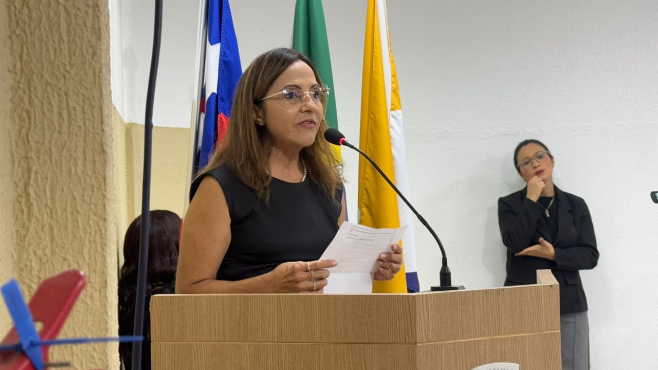 Câmara de Timon entrega Título de Cidadã Honorária à médica Marta Vânia Bezerra em noite marcad...