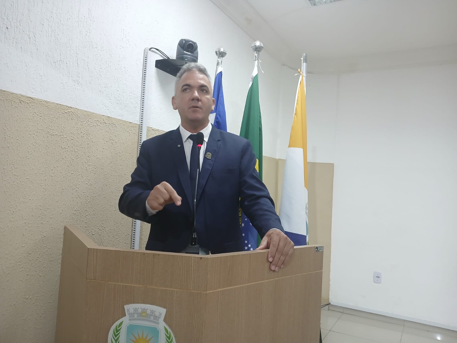 Câmara de Timon aprova Título de Cidadão a ex-vereador e delibera sobre indicações e pedidos de...