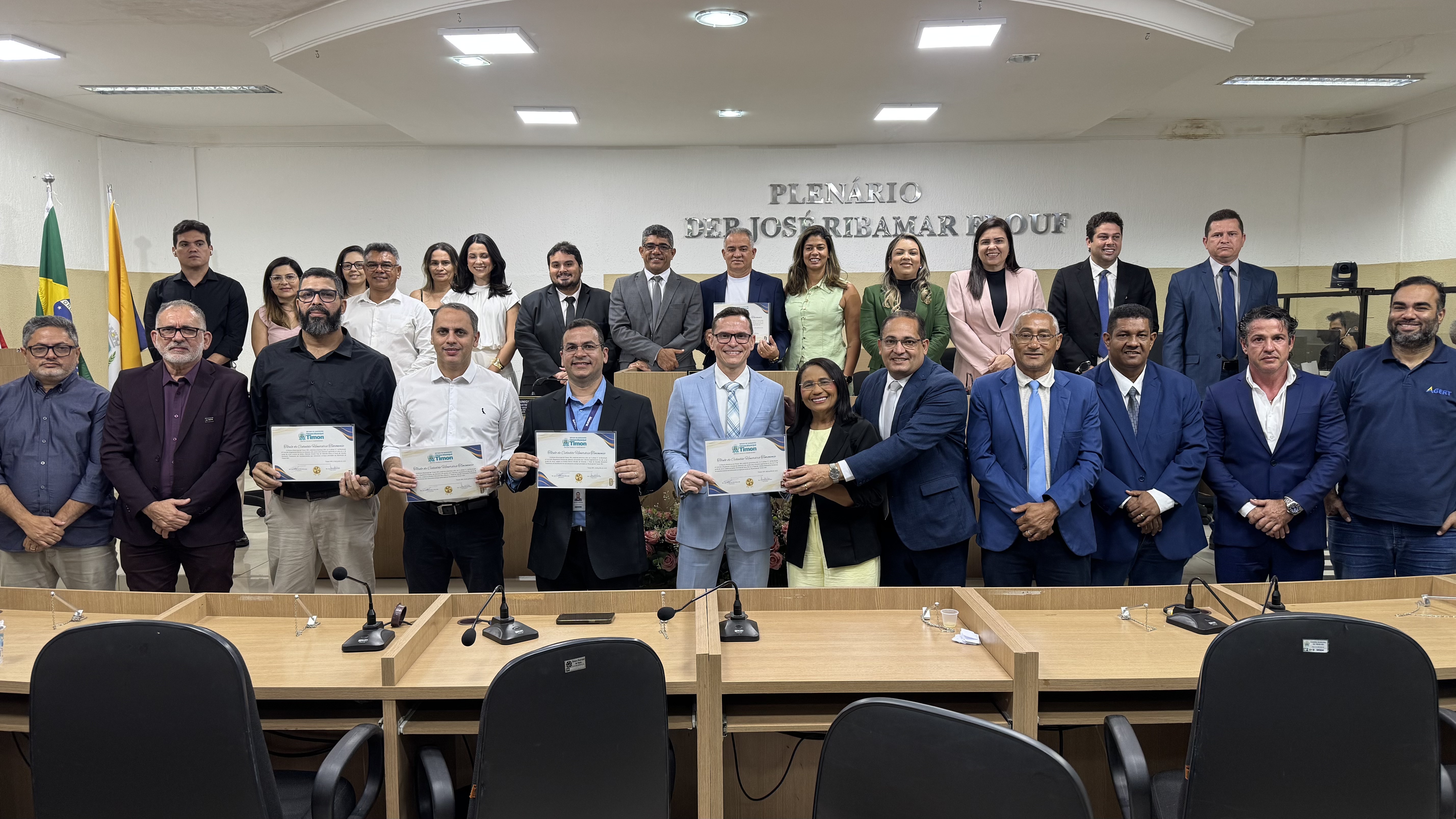 Câmara Municipal de Timon homenageia seis personalidades com o Título de Cidadão Timonense