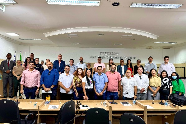 Câmara Municipal de Timon promove reunião com secretários para fortalecer diálogo entre os pode...